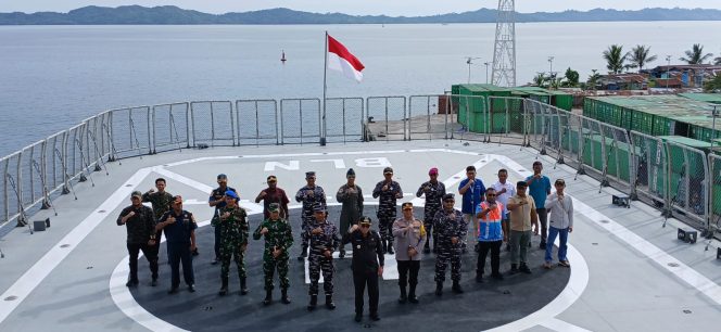 
					KRI Balongan-908 Bersandar di Fakfak, Bupati Samaun Dahlan: Kehadiran TNI AL Perkuat Keamanan Laut