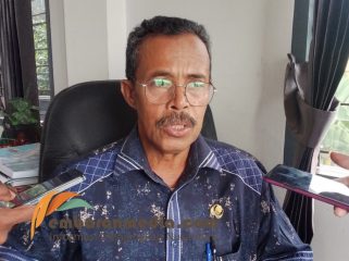 Kepala Disperindag Fakfak, Mohjak Rengen || Foto: Zulkifli Rohrohmana