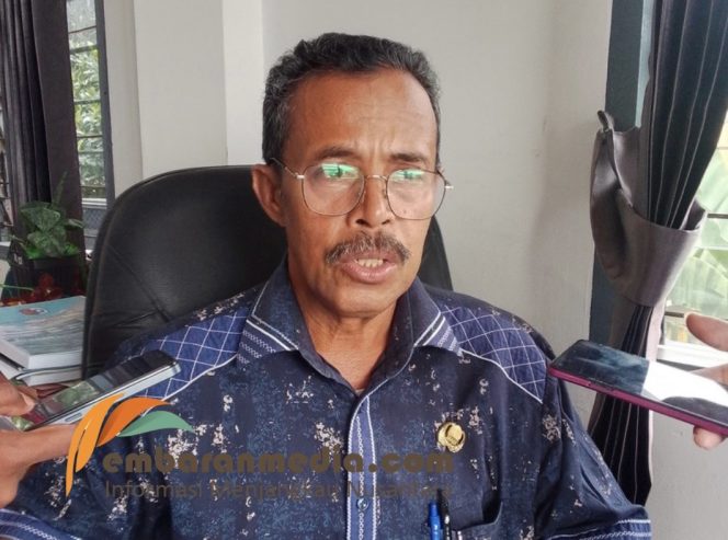 
					Kepala Disperindag Fakfak, Mohjak Rengen || Foto: Zulkifli Rohrohmana